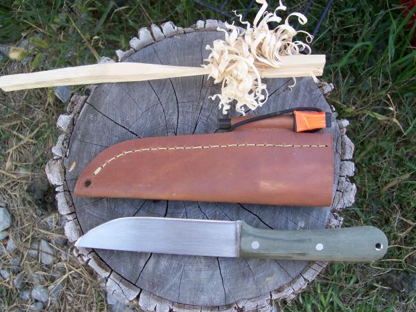 Breeden Knives/Peace Maker
01 steel
5.5" blade, 5" handle
green micarta scales